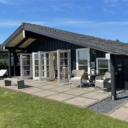 Withger - 20m From The Sea By Interhome